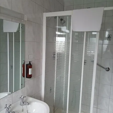 بيت خشبي Kingfisher *